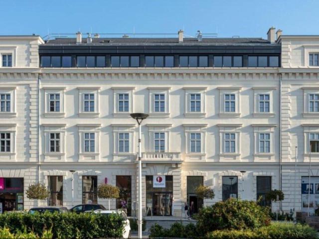 Top! Provisionsfrei! 2 Garagenplätze | Doppelstellplatz nebeneinander direkt am Hauptplatz | Karree Korneuburg | Eigentum!