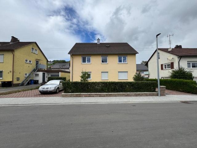 Top Rendite in Möckmühl:Vermietetes Haus mit drei Einheiten