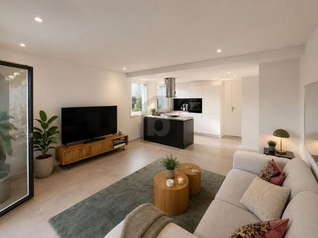 TOP RENOVATED AND QUIET WITH A VIEW