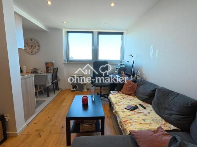 TOP Renoviert+3ZKB+Einbauküche+barrierefrei+ WG geeignet