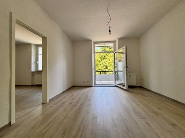 TOP renovierte 2 Zimmer Wohnung am Waldrand