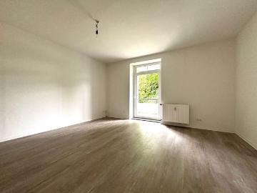TOP renovierte 2 Zimmer Wohnung am Waldrand