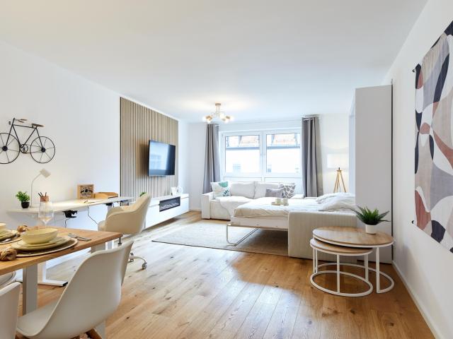 Top renoviertes und komplett eingerichtetes Appartment provisionsfrei