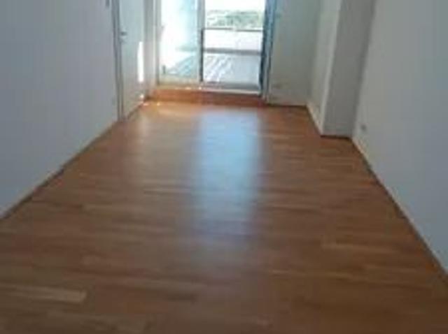 4 Zi. DG Terrassenmaisonette mit Gemeinschaftsgarten, WG tauglich