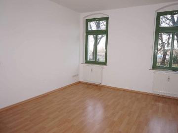 TOP Whg. + Bad mit Dusche + gerÃ¤umige KÃ¼che frei ab 1.5.26