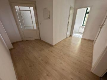 TOP Whg. in Küchwaldnähe 2. OG / Laminat / Bad mit Wanne