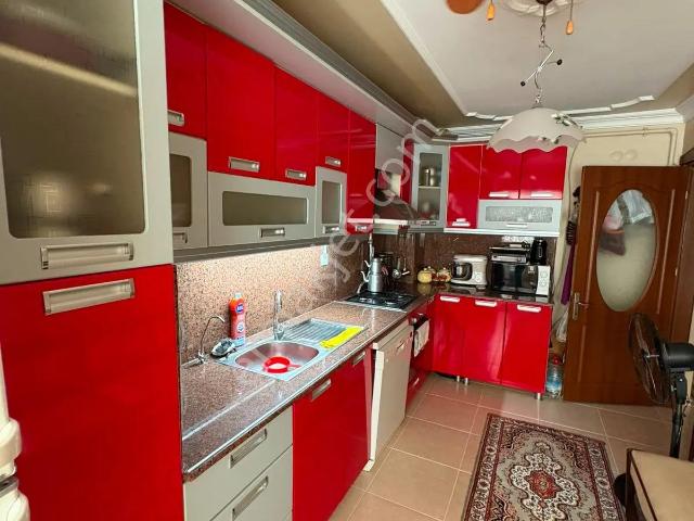 Topçu Asım Mahallesi Satılık Daire 3+1 150m2 M2 5 Katlının 1katı Full Özelikli Çift Cephe Önü Açık