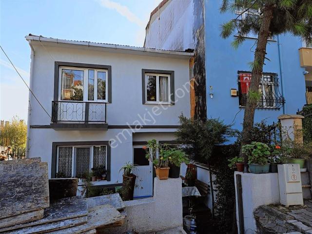 Topçular Sümer Evlerıde 171 M² Müstakıl Parsel İmarlı