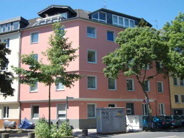 Top vermietete 3 Zimmerwohnung / WG im Herzen von Sülz