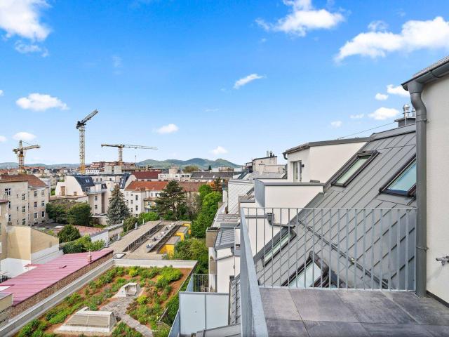 Topangebot! Großzügig angelegte 2 Zimmer Dachwohnung mit Terrasse Top53 Inklusive Tiefgaragenplatz!