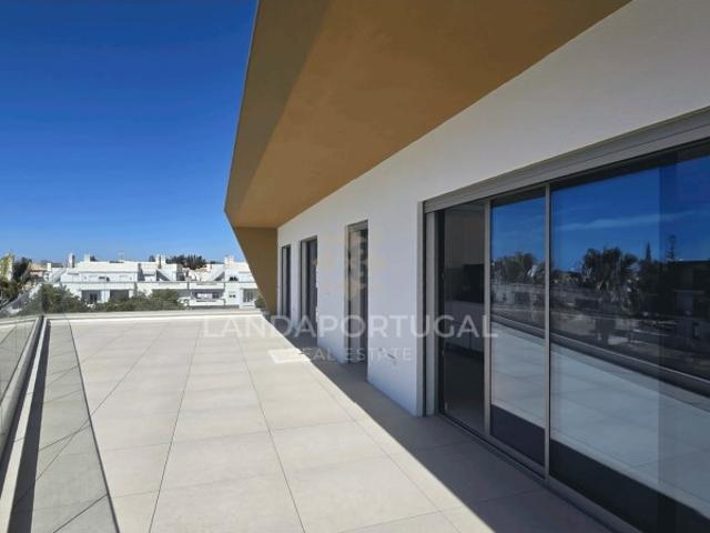 Topfloor T2 garagem piscina Cabanas Tavira Algarve