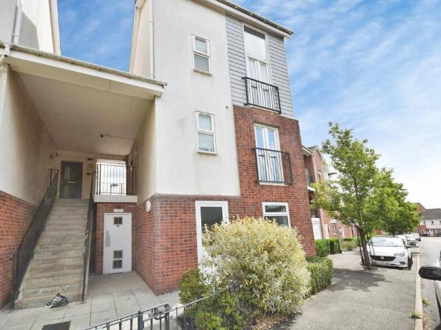Topgate Drive, Hanley 1 bed apartment to rent £725 pcm £167 pw