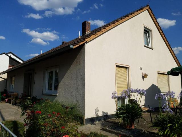 Topgepflegtes EFH mit unverbaubarem Blick ins Aalbachtal