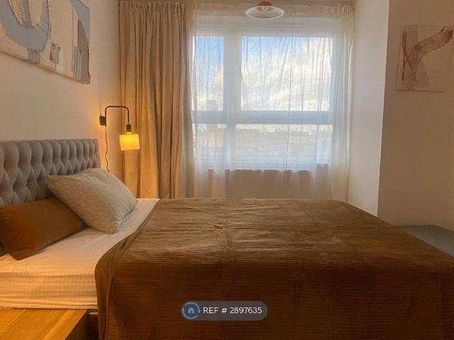 Topham House, London SE10, 1 bed flat to rent, £1,850 pcm | PrimeLocation