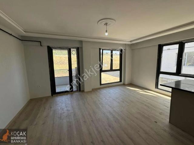 Topkapı Bölgesinde Sıfır Yüksek Giriş 1+1 Kiralık Daire