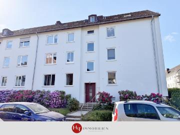 Toplage! Modernisierte Dreizimmerwohnung mit ausgebautem Bodenzimmer!
