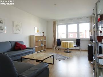 Toplage Ottensen! Moderne 2 1/2 Zimmer Wohnung mit Balkon in sehr ruhiger Lage.