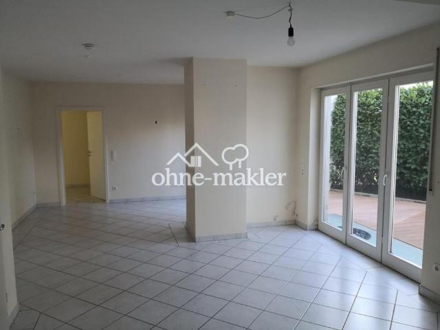 Toplage Kronberg, ruhig + hell, 6 Zimmer, 3 Terrassen, EBK, A/C, Sauna, FIS Busstop
