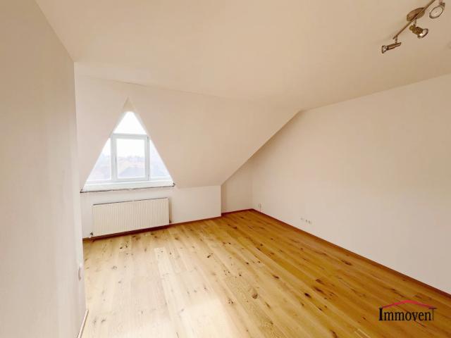 TOPLAGE: 2 Zimmerwohnung am Dietrichsteinplatz!