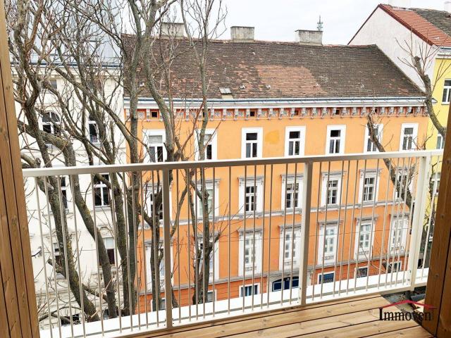 TOPLAGE: 5. Etage Straßenseitige, moderne 2 Zimmerwohnung mit Loggia! Mietbeginn 01.01.2027
