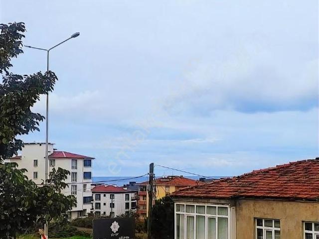Toplu Konuta Cephe Ulaşım Ulaşım Sorunu Olmayan 1+1 Daire