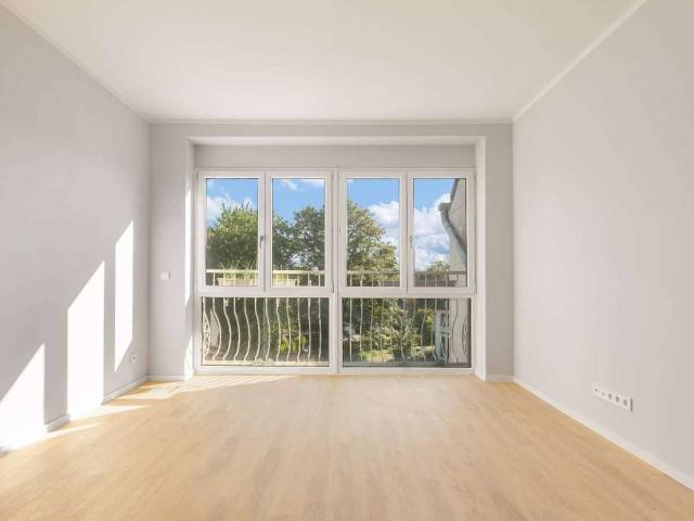 Topmodern & großzügig: Helle 3 Zimmer Wohnung mit Charme