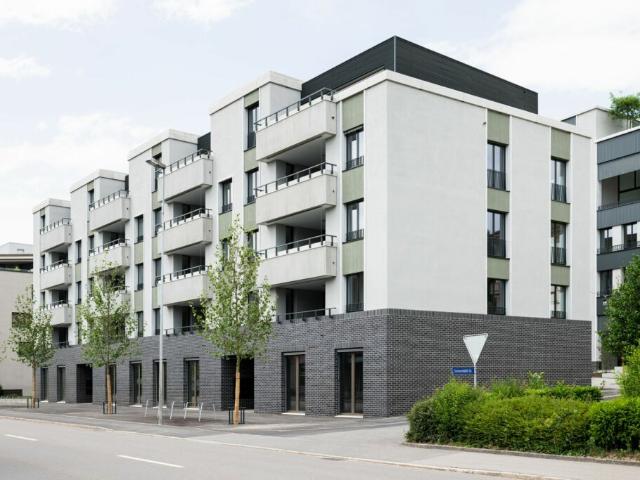 Topmoderne 3.5 Zimmer Wohnung im Herzen von Jona zu vermieten