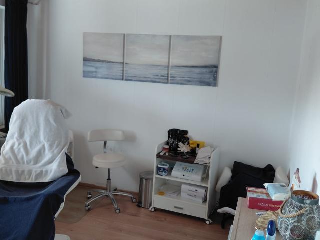 Topmodernisierte, helle 3 Zimmerwohnung
