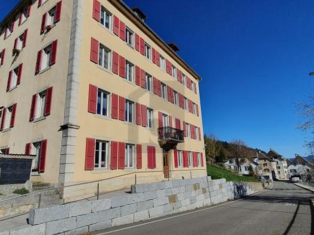 TOPPREIS, PIED À TERRE IM SAGNE TAL