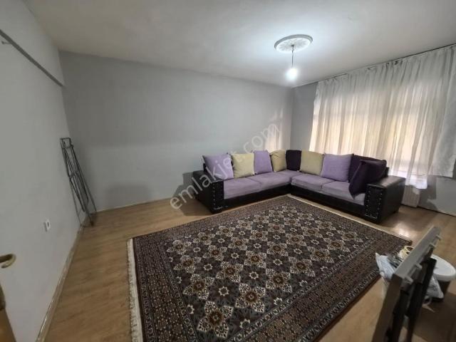 Toprak Emlak'tan Ank Keçiören Çaldıran Mahde Ögrenciye Eşyalı 3+1 Daire