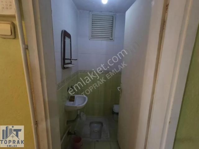 Toprak Emlak'tan Gökmeydan Cumhuriyet Blv.da 2+1 Satılık Daire