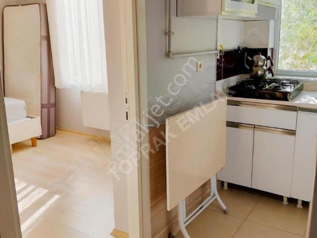 Toprak Emlaktan Şirintepe Anadolu Üni Yakını Eşyalı Kiralık 1+1