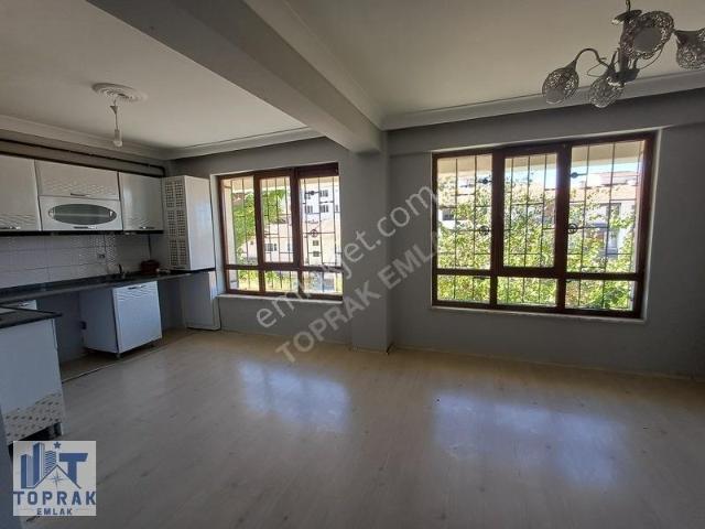 Toprak Emlak'tan Şirintepe Mahallesinde Kiralık 2+1 Daire