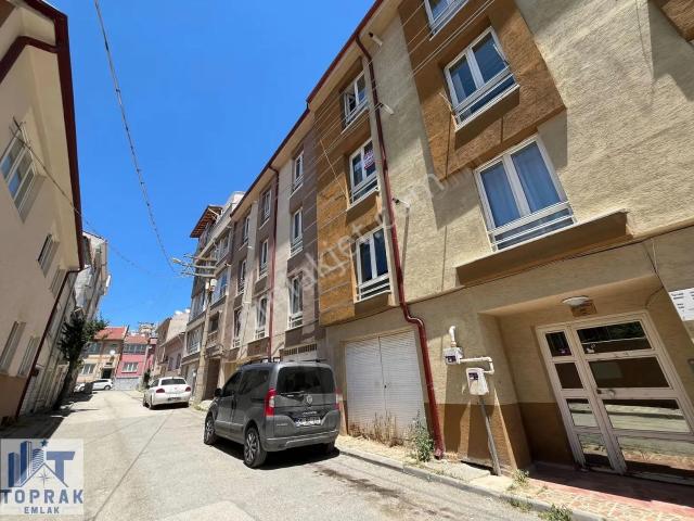 Toprak Emlak'tan Şirintepe Mh/ Ara Kat / Tam Eşyalı Kiralık 1+1