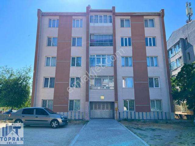 Toprak Emlak'tan Uluönder Mh / Boyalı / Ferah / Kiralık 2+1