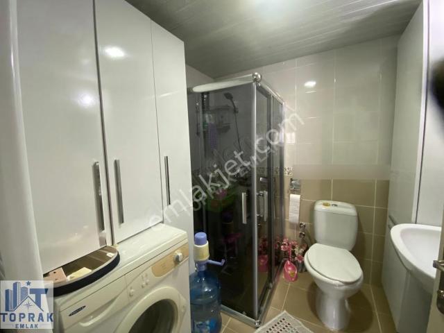 Toprak Emlak'tan Yaşamkent Mh.de Bakımlı Ara Kat Satılık1+1daire