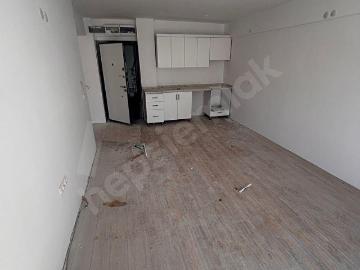 Topraklıkta acil satılık sıfır daire