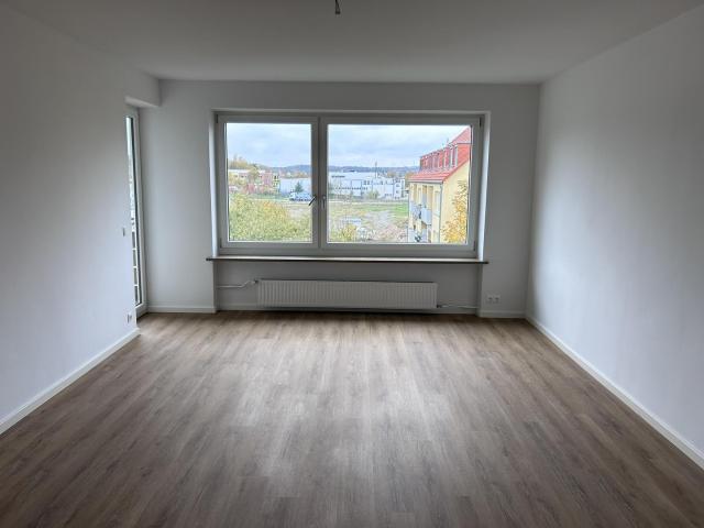 Topsanierte 3 Zimmer Wohnung 75 qm