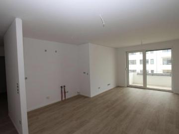 Topsanierte Wohnung mit Loggia