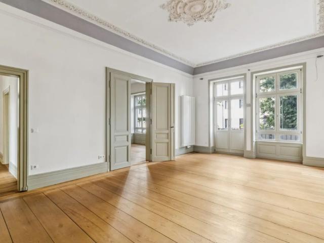 Topsaniertes Stilaltbau Juwel mit Garten