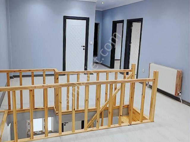 Torunlar Emlaktan Satılık 5+2 Boş Sıfır Lüx Daire Demirkapı Mh