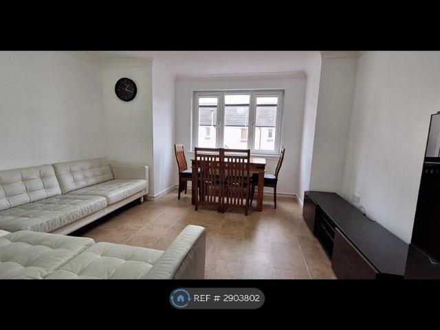 Torwood Crescent, Edinburgh EH12, 2 bed flat to rent, £1,350 pcm | PrimeLocation