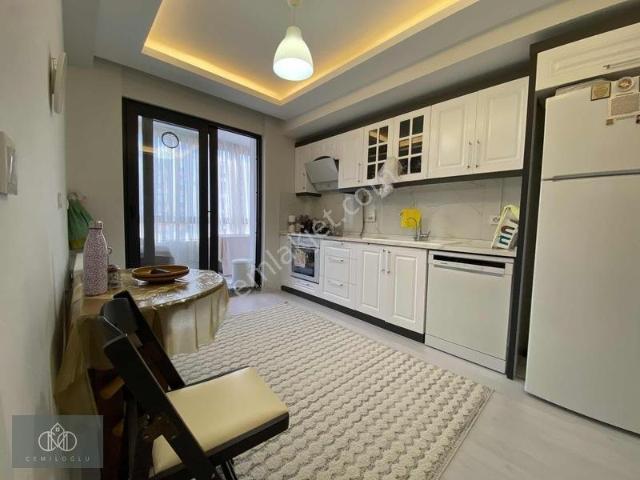 Torbalıda Bulvar Yakını Satılık 2+1 Arakat Lüks Daire