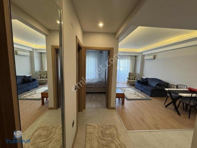 Torbalı Da Havuzlu Güvenlikli Sitede Eşyalı Kiralık 1+1 Daire