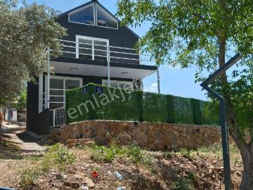 Torbalı Karakızlar Doğa Manzaralı Müstakil Parsel,tek Tapu 145m2 Arsada Havuzlu Eşyalı 100m Villa