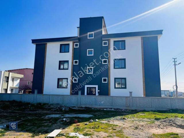Yazıbaşında Modern Sıfır Daire yerden Isıtmalı