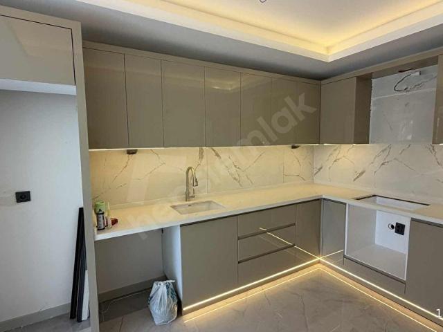 TORBALI MAHALLESİNDE 2+1 YÜKSEK ZEMİN ULTRA LÜKS DAİRE