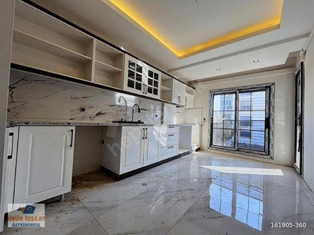 TORBALI MAHALLESİN'DE BUTİK SİTEDE ULTRA LÜKS 3+1 DAİRE