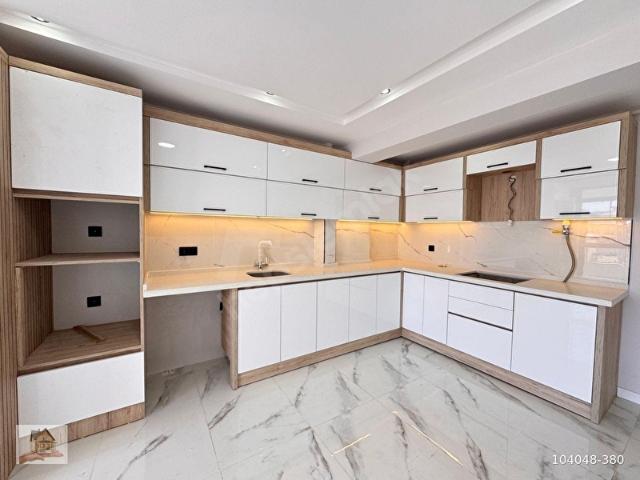 TORBALI MAHALLESİ'NDE SİTE İÇERİSİNDE SATILIK LÜKS 3+1 DAİRE!