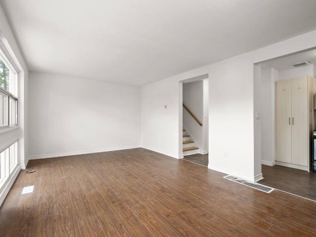 Torbolton Townhouse 3 Bedroom Home for Rent at 2 Torbolton Dr, Toronto, ON M9W 3Y2 Rexdale Kipling